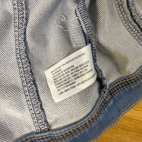 Bundle of Baby Gap Striped dress & Cat & Jack Jean Jacket Size 18 - 24 months - Picture 8 of 12